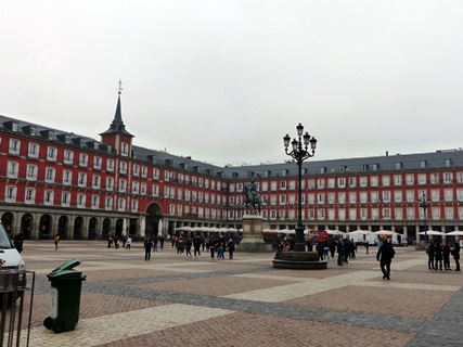 amadrid plaza